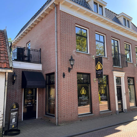 Gebouw_All_Perfectly_Pierced