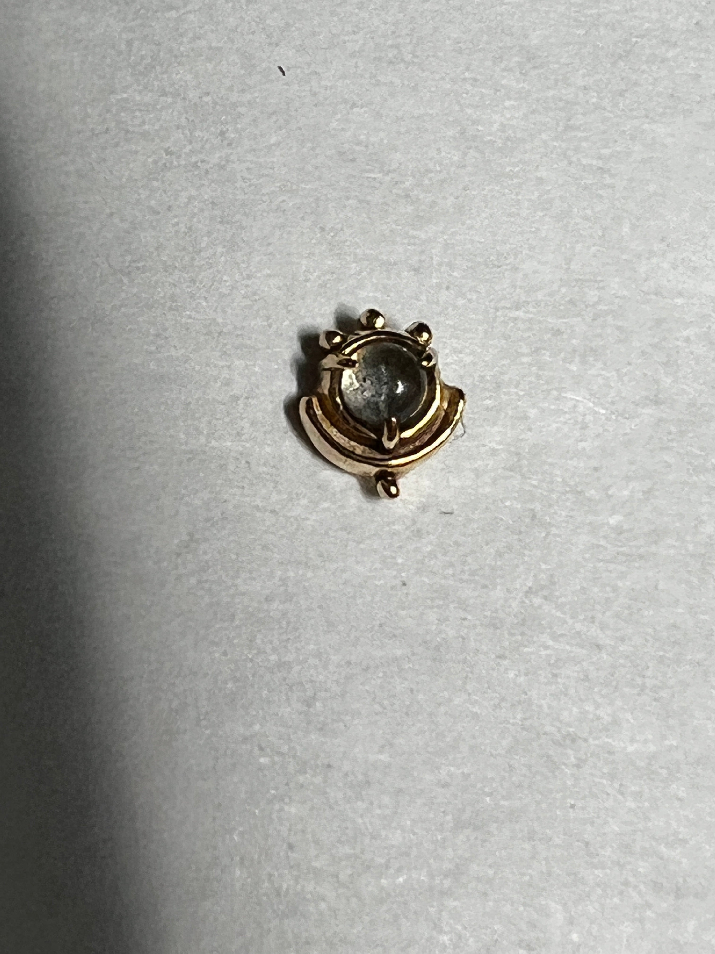 S.S. 106 - Sacred symbols
