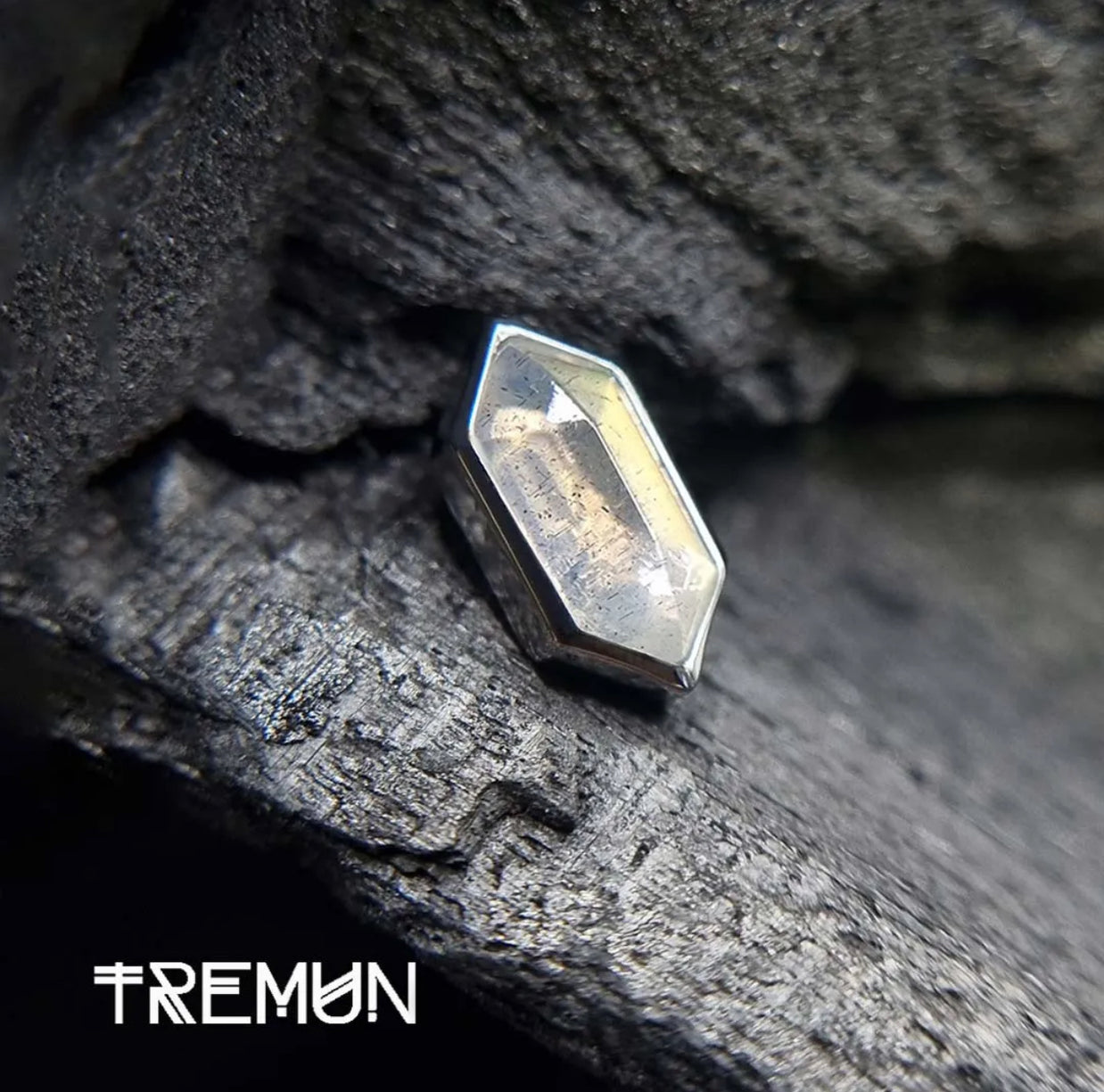Karen Labradorite - Tremun
