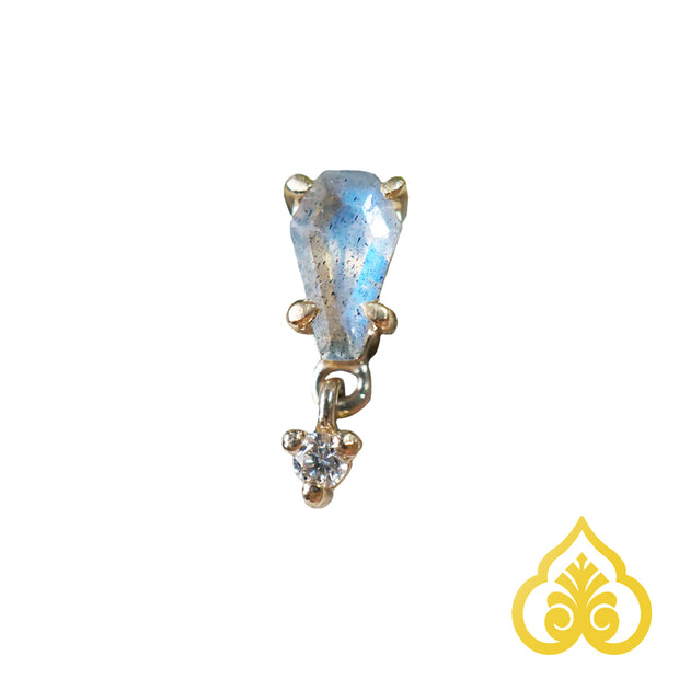 Limited edition 2025 piercing met coffin-cut labradoriet en diamant