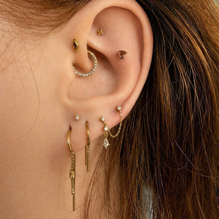 Luxe oorstyling met forward helix door All Perfectly Pierced